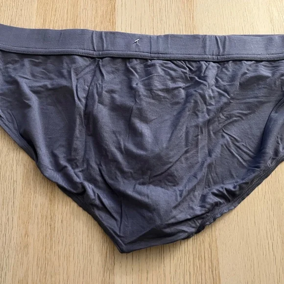 Modal XL brief - Picture 2 of 4